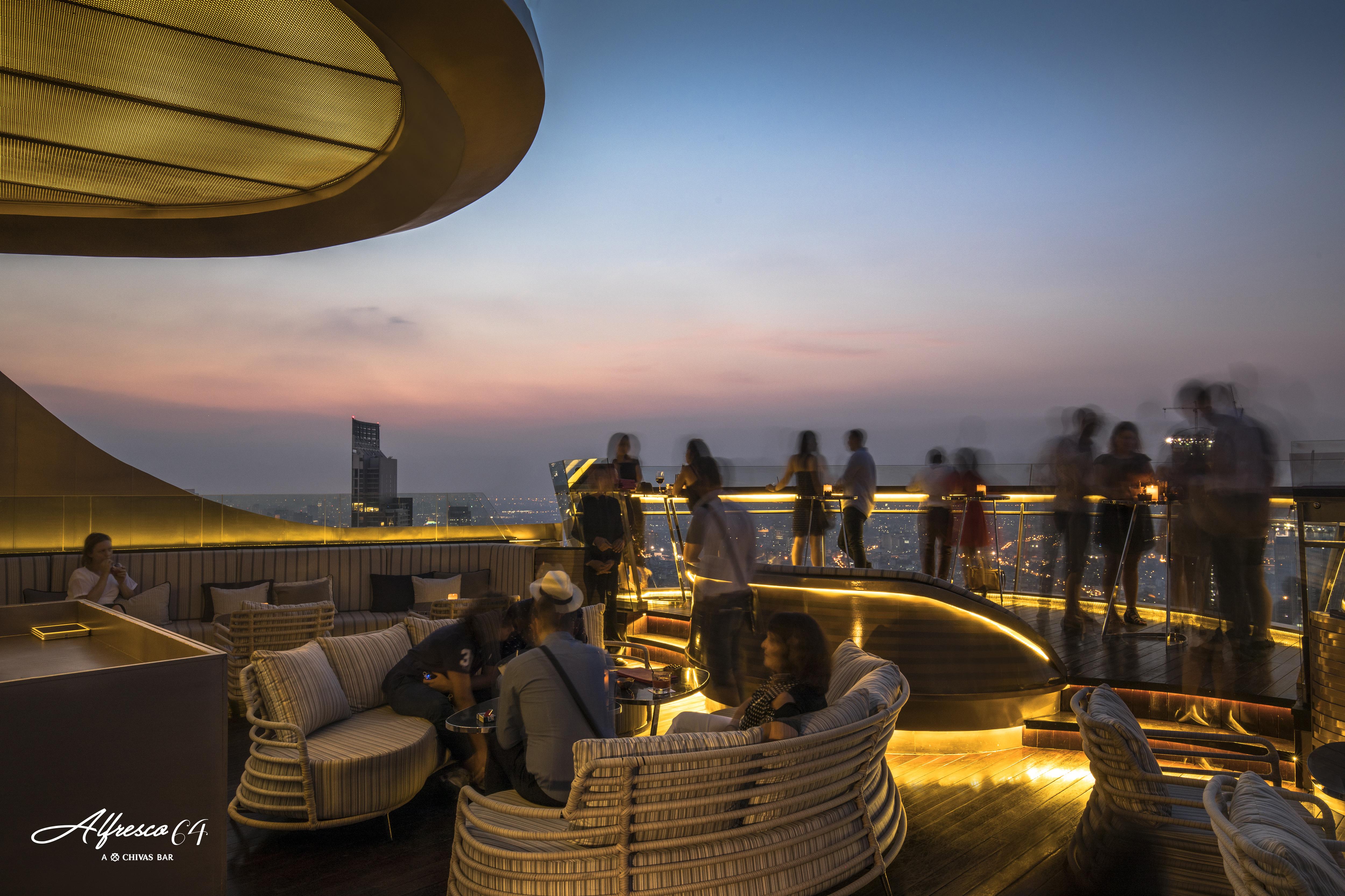 Tower Club At Lebua Hotel Банкок Екстериор снимка