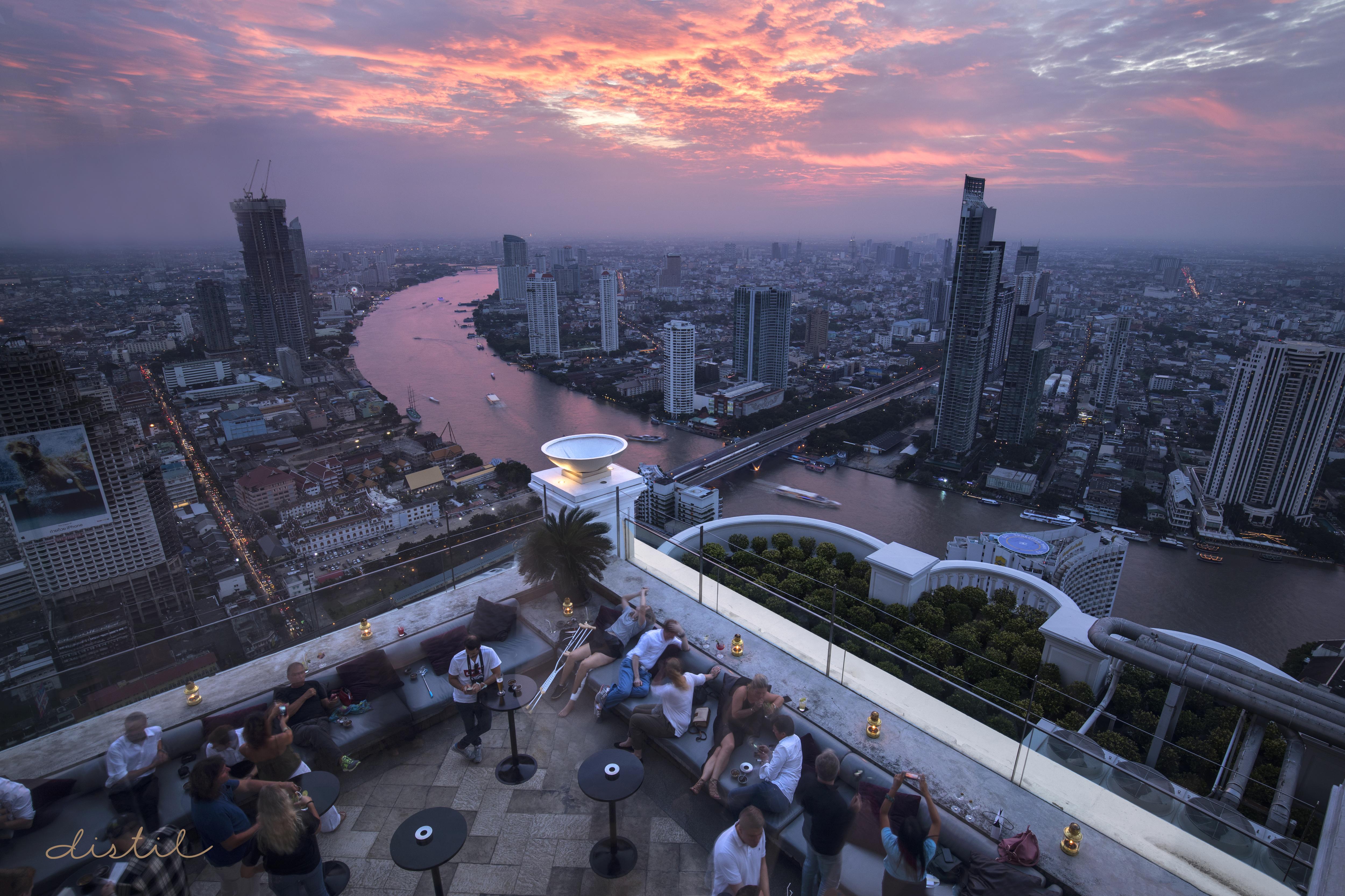 Tower Club At Lebua Hotel Банкок Екстериор снимка